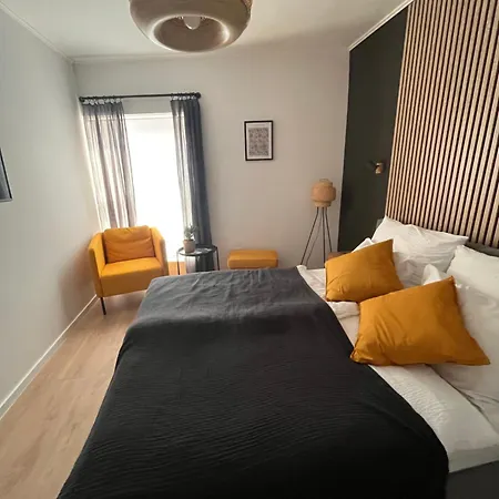 ホームステイ Central Studio *